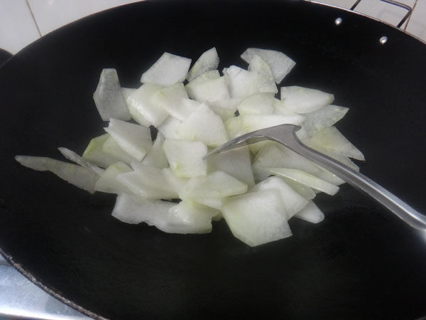 冬菜焖冬瓜步骤4