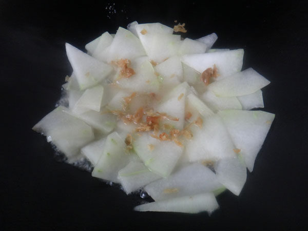 冬菜焖冬瓜步骤7