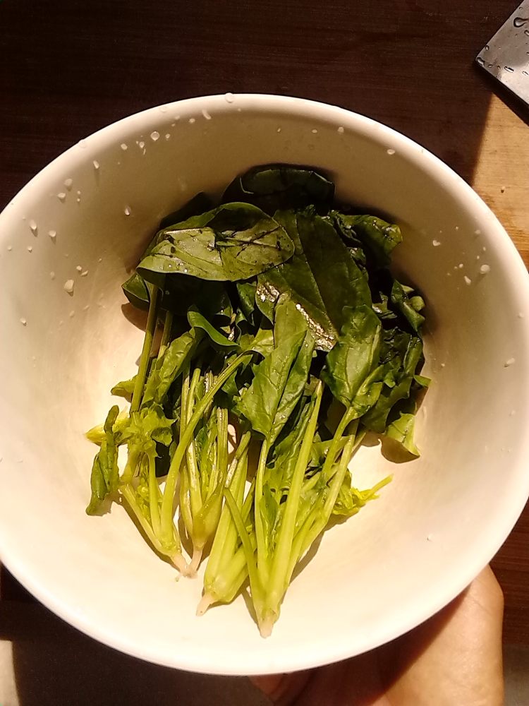 冬瓜菠菜烧日本豆腐步骤2