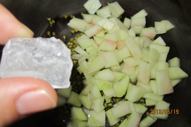 西瓜皮绿豆汤步骤5