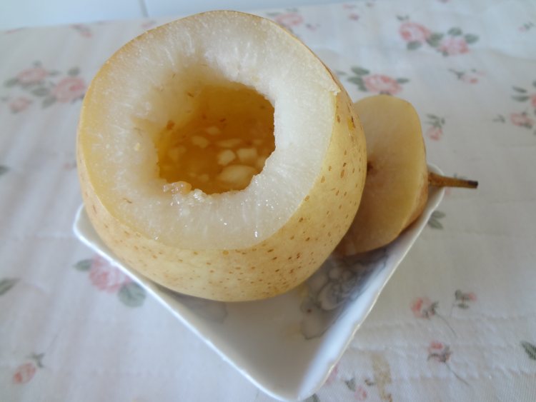 冰糖川贝蒸梨步骤7
