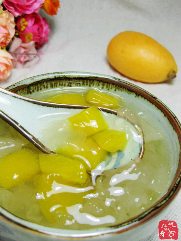 银耳枇杷冰糖水步骤8