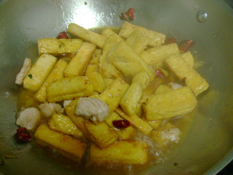香菜炒豆腐步骤11