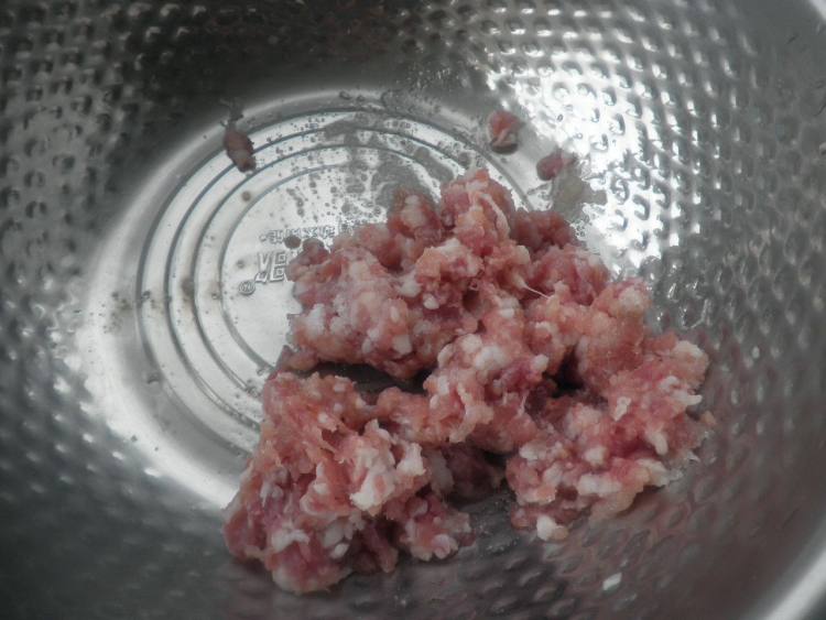 豆腐丸子烧西葫芦步骤3