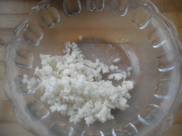 豆腐丸子烧西葫芦步骤2