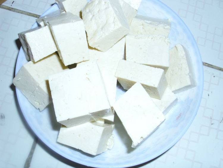 青椒煎豆腐步骤2