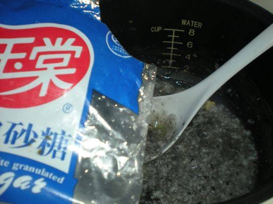 芝麻杏仁粥步骤12