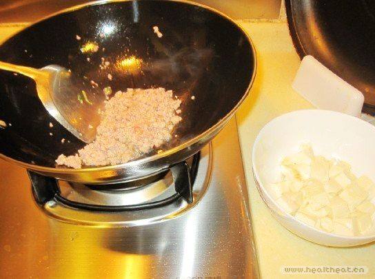 肉沫豆腐步骤3