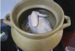 无花果香菇炖鸡汤步骤3