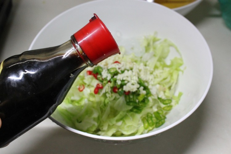 生菜拌粉丝步骤7