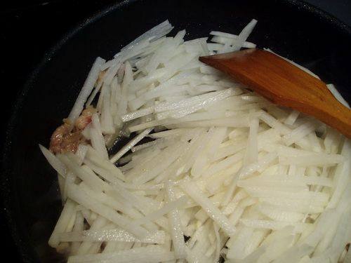 肉炒白萝卜步骤6