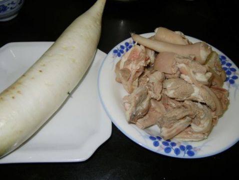 白萝卜炖山羊肉步骤1