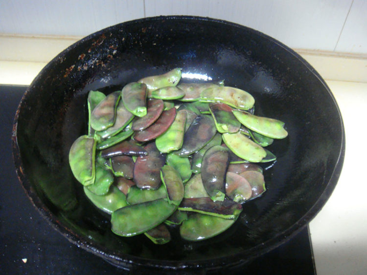 酱油扁豆步骤3