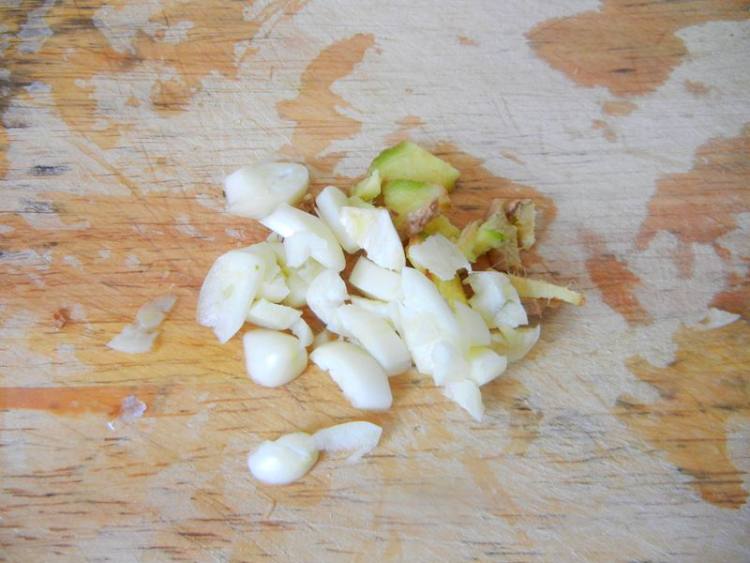 扁豆煮香沙芋步骤4