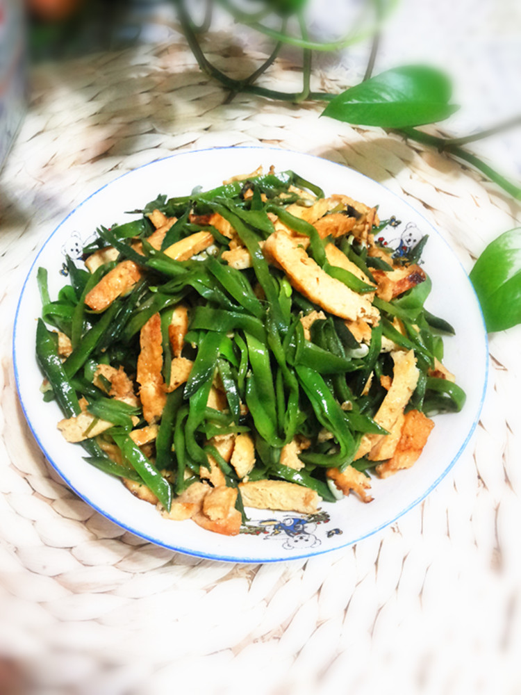 扁豆丝炒豆腐步骤14