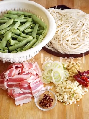 家常扁豆焖面步骤1