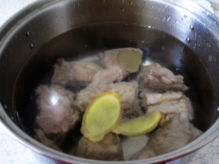 扁豆麦冬煲排骨步骤5