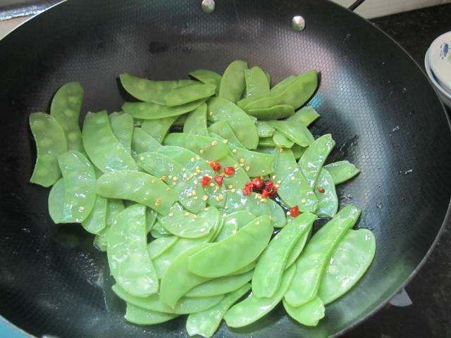 素炒扁豆步骤5