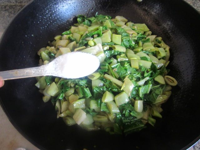 蚝油白菜扁豆步骤4