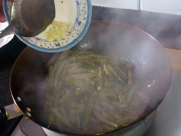 酱焖扁豆步骤14