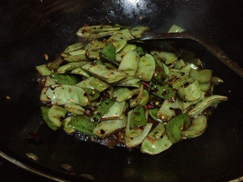 素烧扁豆步骤7