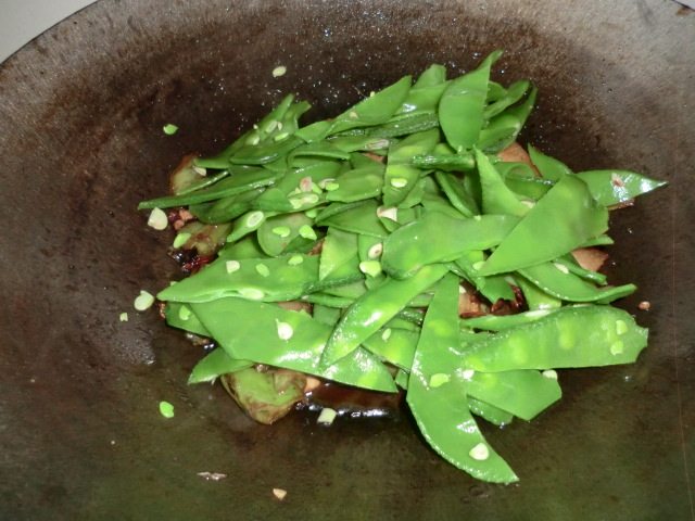 家常扁豆角步骤8