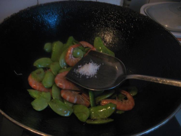 鲜虾扁豆步骤5
