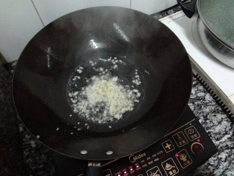 蒜香扁豆步骤2