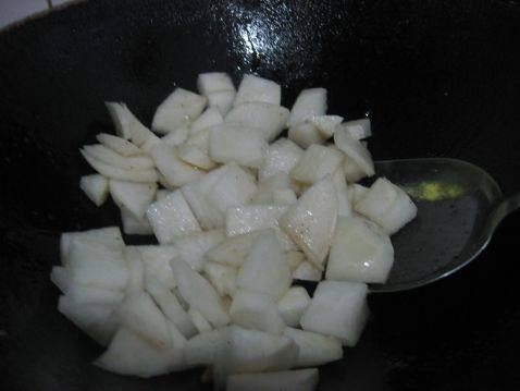 扁豆萝卜片步骤4