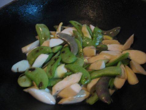 扁豆茭白步骤6