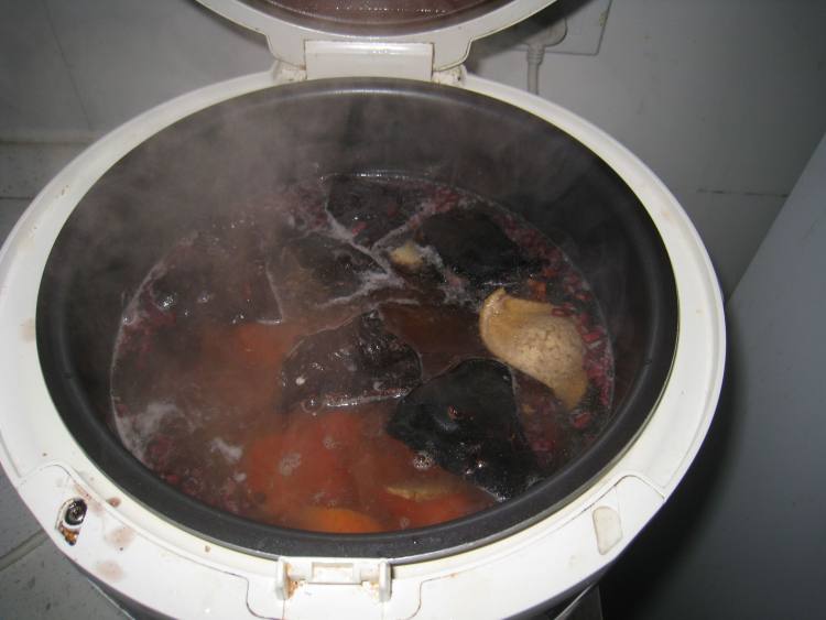 灵芝煲瘦肉步骤5