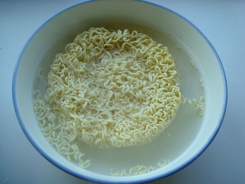 炸酱泡面步骤11
