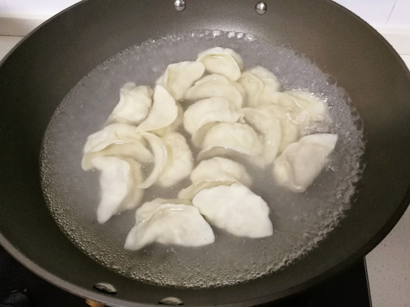 猪肉酸菜水饺步骤13