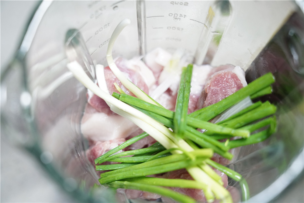 莲藕鲜肉小馄饨步骤3