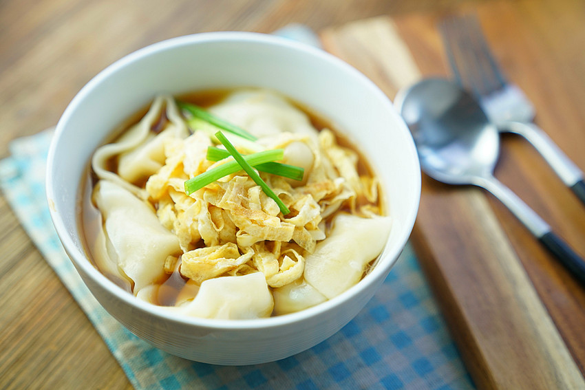 蛋丝豇豆鲜肉馄饨步骤9