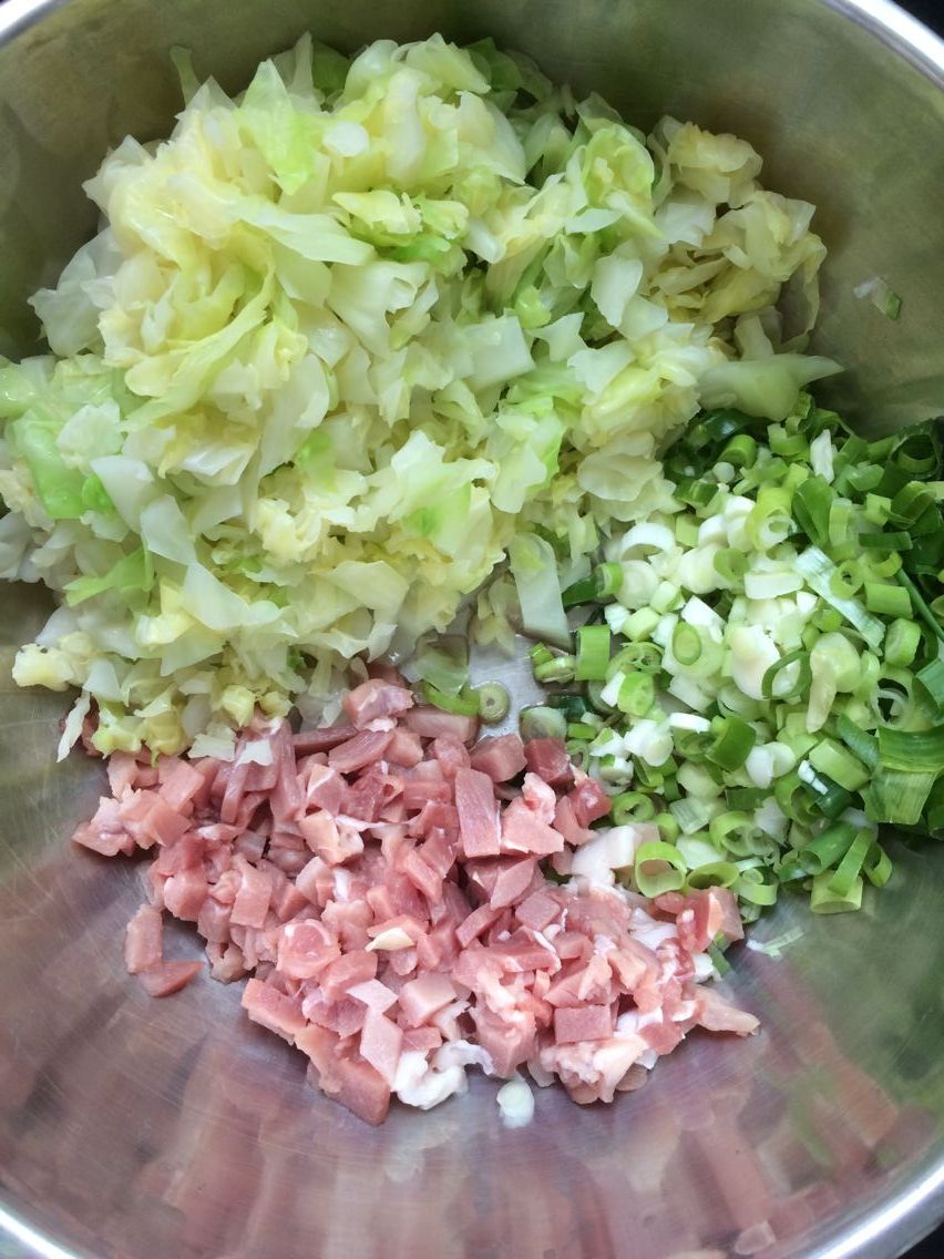 圆白菜肉包步骤4