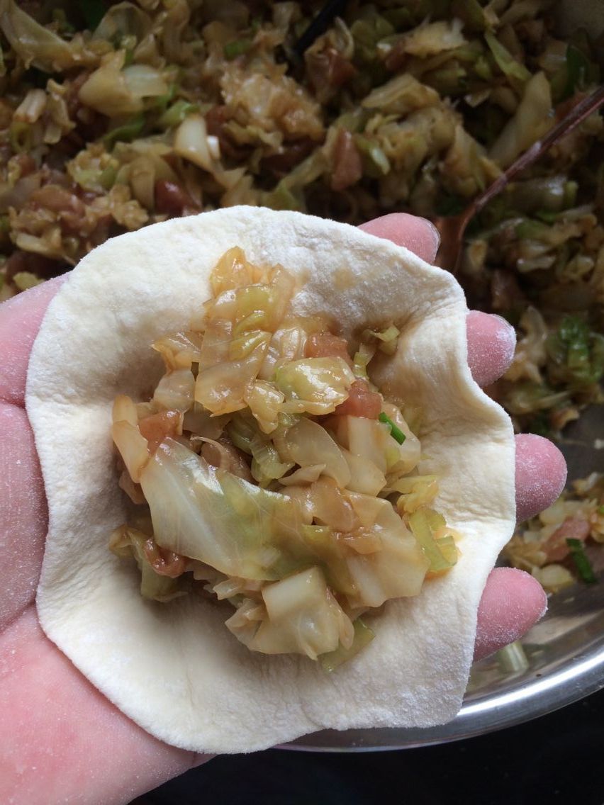 圆白菜肉包步骤11