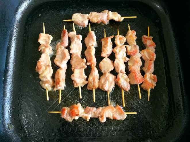 孜然猪肉串步骤4