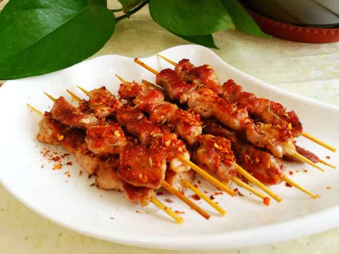 孜然猪肉串步骤7
