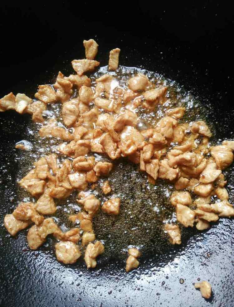 秋葵炒肉步骤8