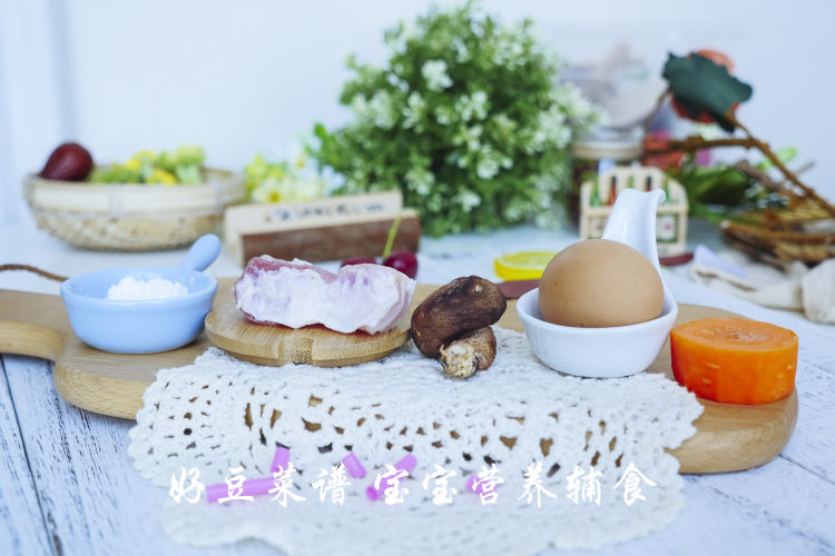 蛋卷肉肠步骤1