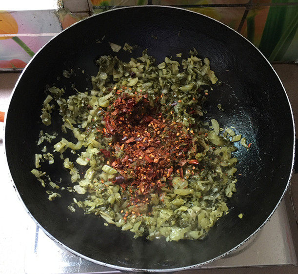 香辣酸菜肉包步骤8