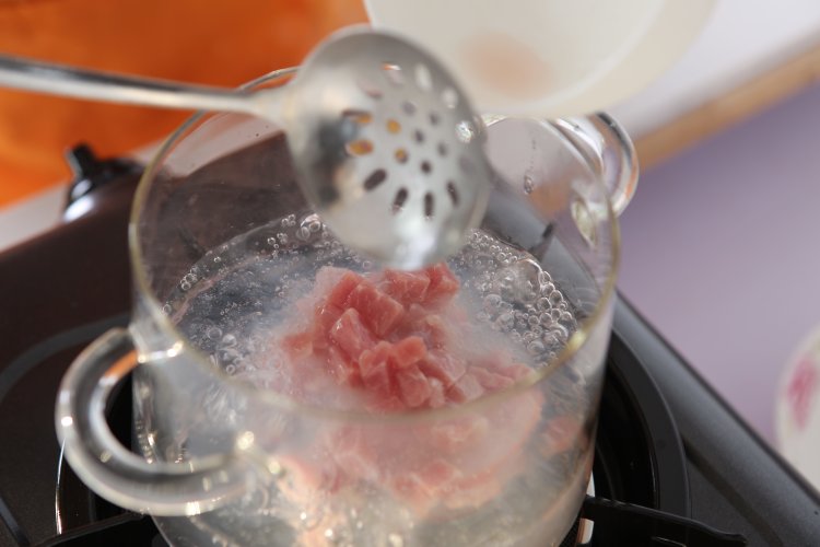 薏米莲子健身汤步骤4
