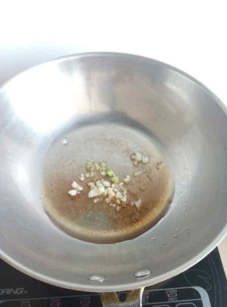 肉丝炒饼步骤2