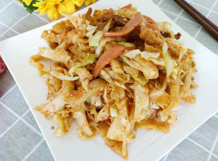 肉丝炒饼步骤6