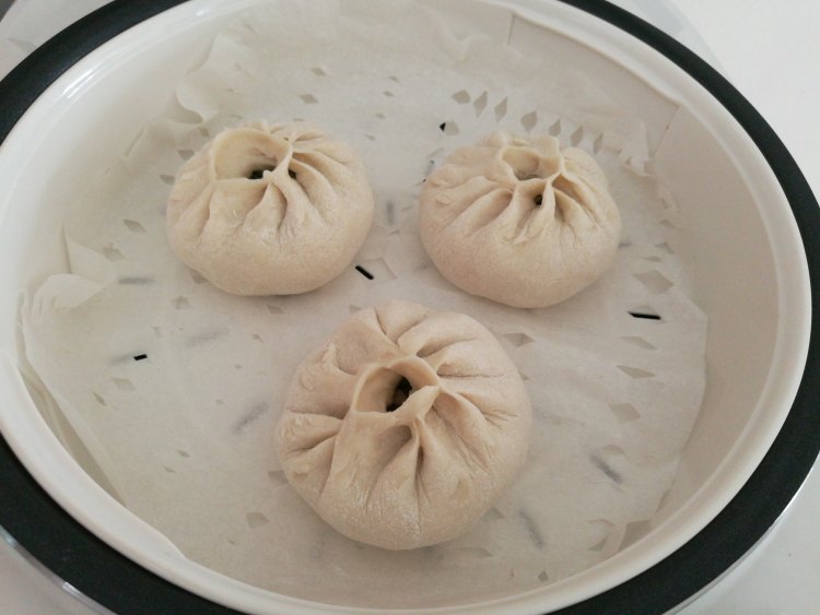 猪肉虾仁豆干包步骤13