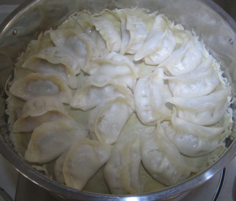 芹菜猪肉馅蒸饺步骤14