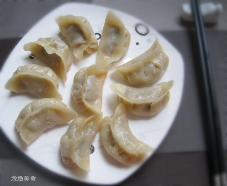 芹菜猪肉馅蒸饺步骤15