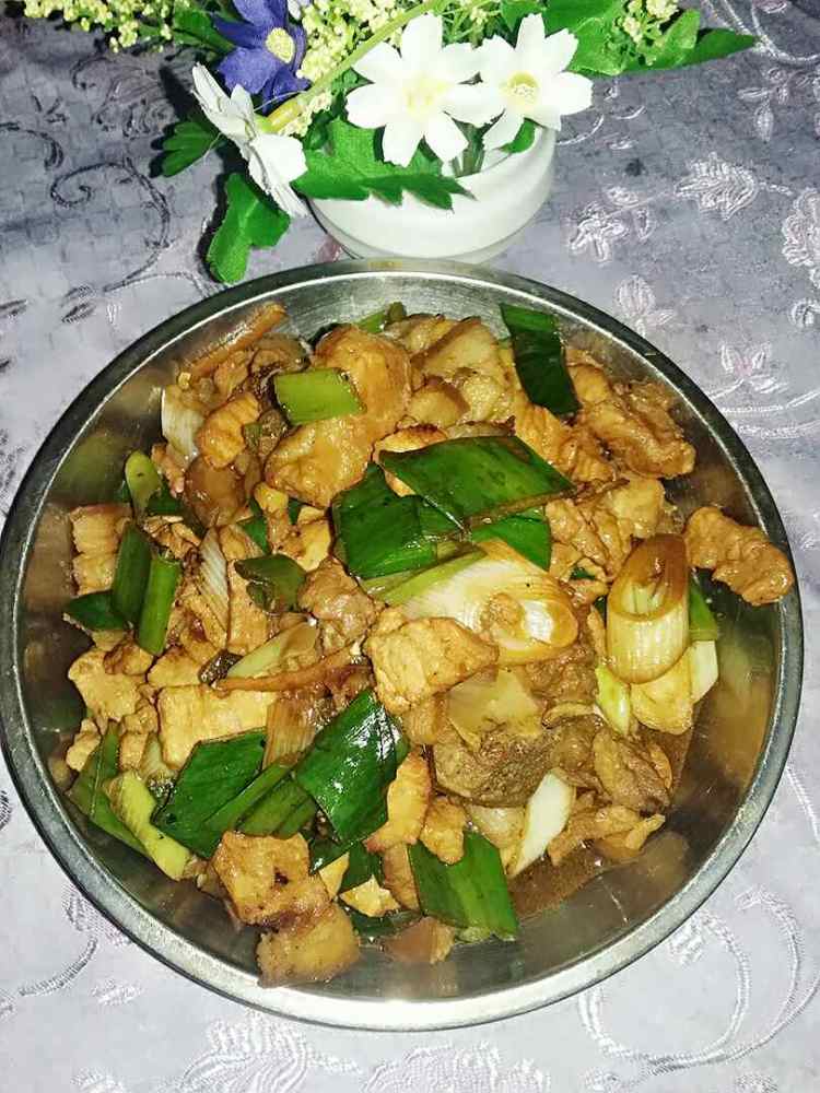 大葱炒猪肉步骤7