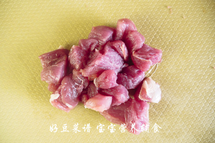 银耳鲜虾肉丸步骤2